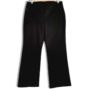 🍒 REITMANS Petites Pull-On Comfort Fit Bootcut Leg Stretch Black Jeans Sz 12 P